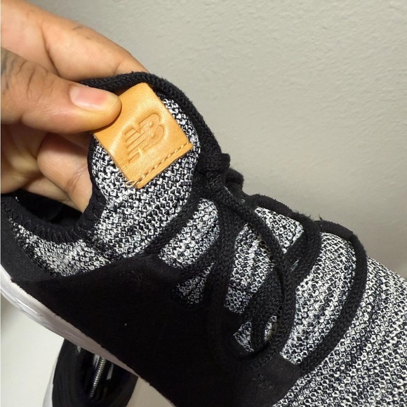 New Balance Men's Black and White Knit Sneakers - Picture 3 of 6